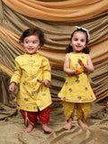 Yellow Turtle and Floral Sibling set
